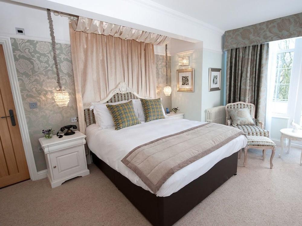 Wild Boar Estate Hotel Bowness-on-Windermere Bagian luar foto