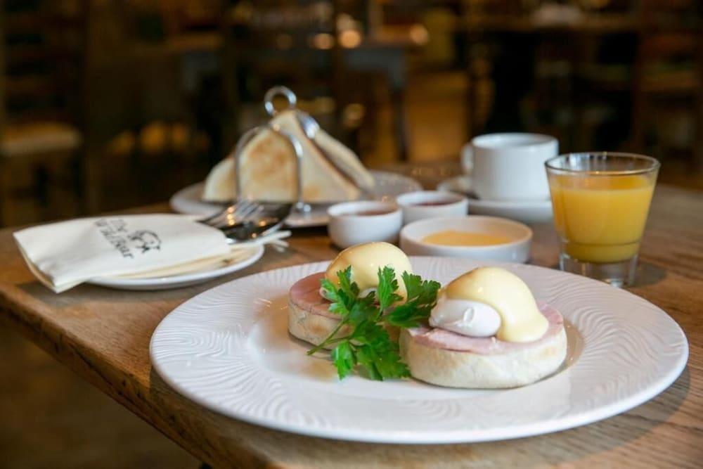 Wild Boar Estate Hotel Bowness-on-Windermere Bagian luar foto