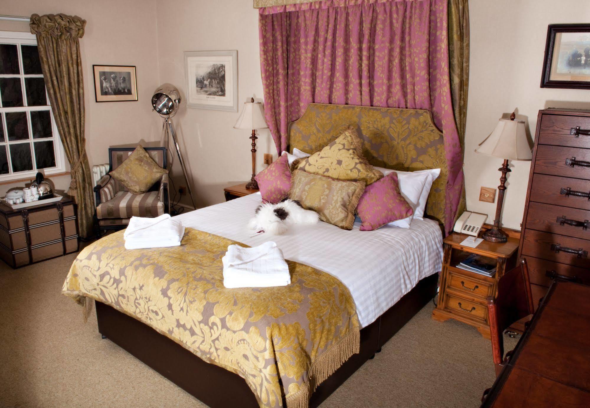 Wild Boar Estate Hotel Bowness-on-Windermere Bagian luar foto